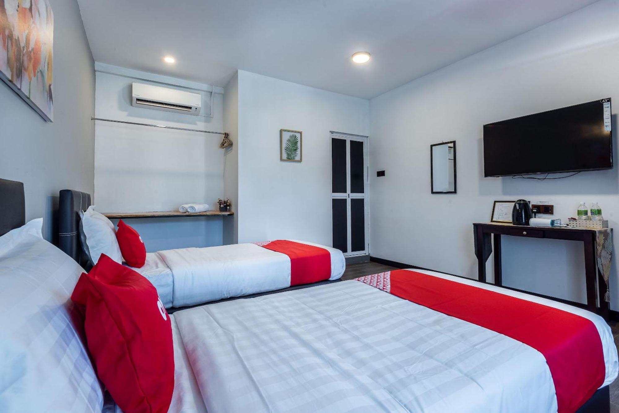 Oyo 90149 Pua Family Semporna Hotell Exteriör bild